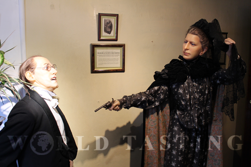 A recreation of Charles Augustus Milverton and his surprise assailant