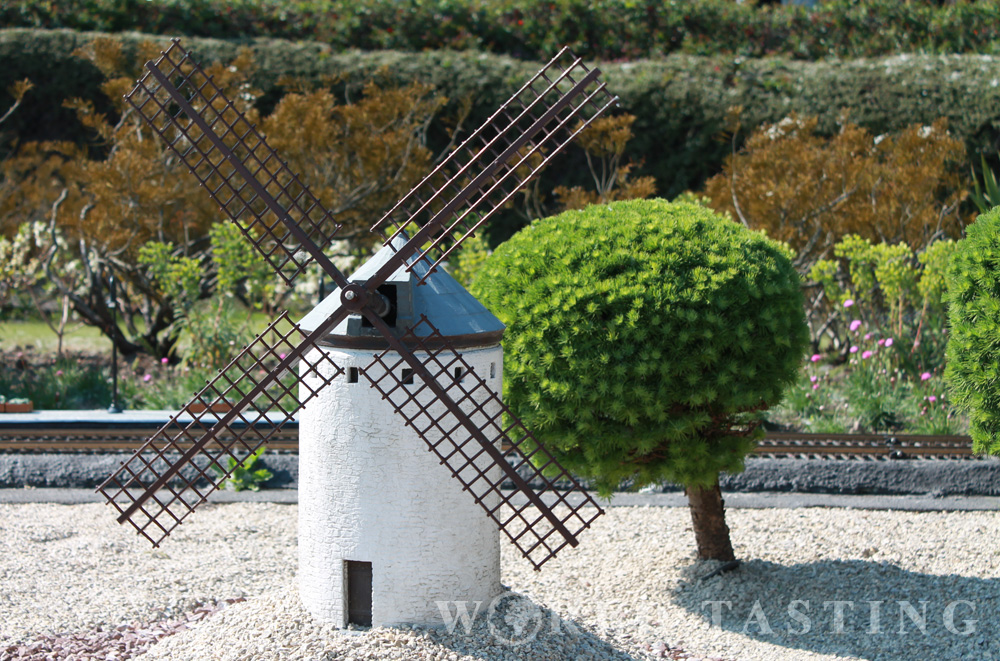 Seville windmill - Mini Europe - Brussels