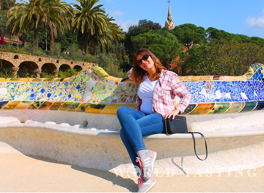 gaudi-barcelona-park-guell-1-sat